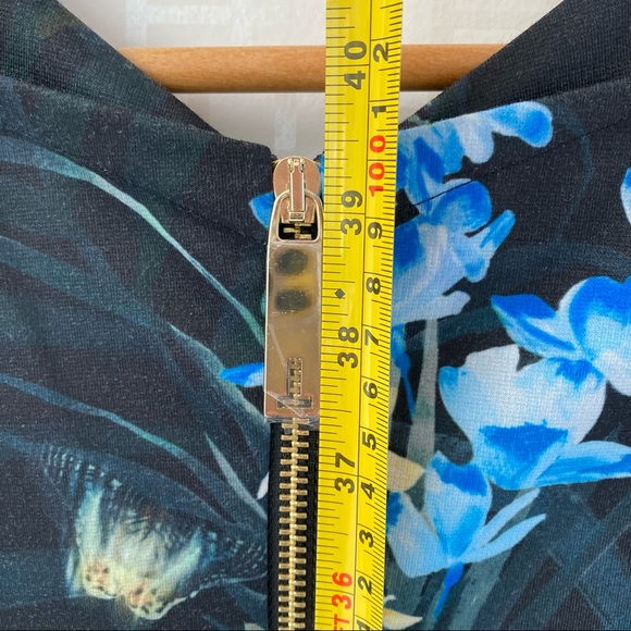 🇬🇧 Ted Baker Twilight Floral Fitted Dress, Size 0 - Picture 8 of 13